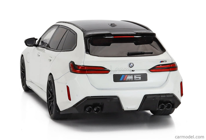 BMW 5-SERIES M5 Touring (G99) SW Station Wagon 2024 1:18 Solido biela