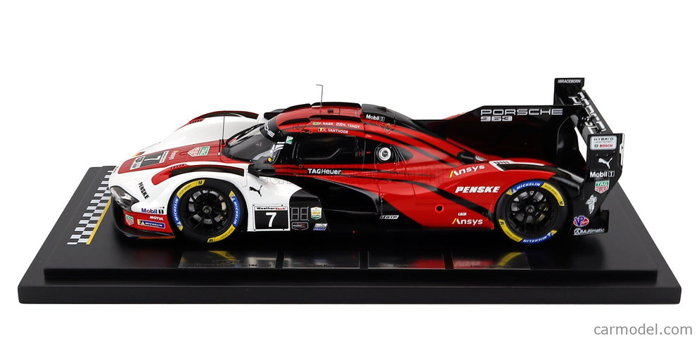 Porsche 963 9RD 4.6L Turbo V8 Team Porsche Penske Motorsport N°7 Víťaz IMSA 24h Daytona 2025 Felipe Nasr - Nick Tandy - Laurens Vanthoor 1:18 Spark Model biela červená