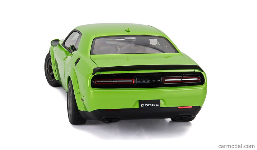 Dodge Challenger Srt Super Stock Coupe 2023 1:18 AUTOart zelená