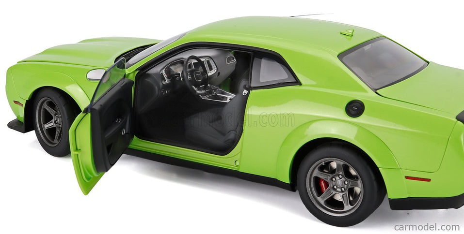 Dodge Challenger Srt Super Stock Coupe 2023 1:18 AUTOart zelená