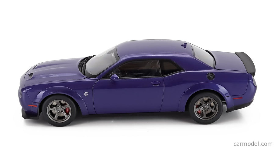 Dodge Challenger Srt Super Stock Coupe 2023 1:18 AUTOart fialová