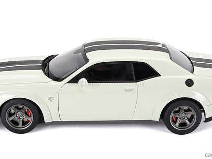 Dodge Challenger Srt Super Stock Coupe 2023 1:18 AUTOart biela