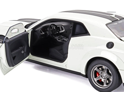 Dodge Challenger Srt Super Stock Coupe 2023 1:18 AUTOart biela