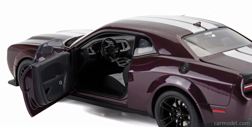 Dodge Challenger Srt Jailbreak Coupe 2022 1:18 AUTOart fialová