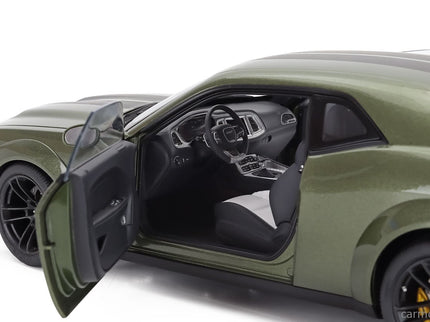 Dodge Challenger Srt Jailbreak Coupe 2022 1:18 AUTOart zelená