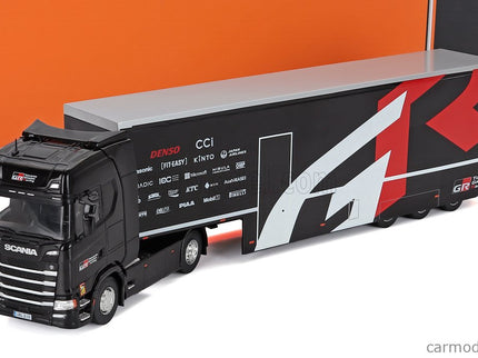Scania S-Series Nákladiak Car Transporter Team Toyota GR Racing Rally 2024 1:43 IXO Models čierna
