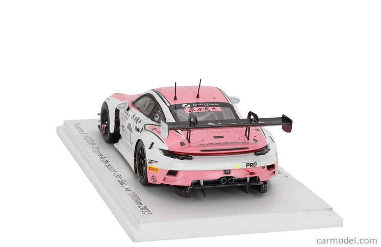 Porsche 911 992 GT3 R Team Origine Motorsport N°6 5. Miesto 1000km Suzuka 2025 Laurin Heinrich - Alessio Picariello - Bastian Buus 1:43 Spark Model biela ružová