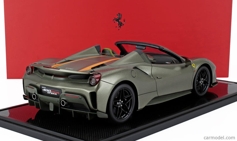Ferrari 488 Pista Spider 2018 1:12 BBR Models zelená Manzoni - matná zelená žltá