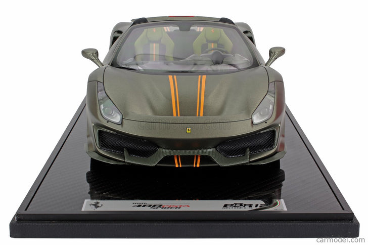 Ferrari 488 Pista Spider 2018 1:12 BBR Models zelená Manzoni - matná zelená žltá