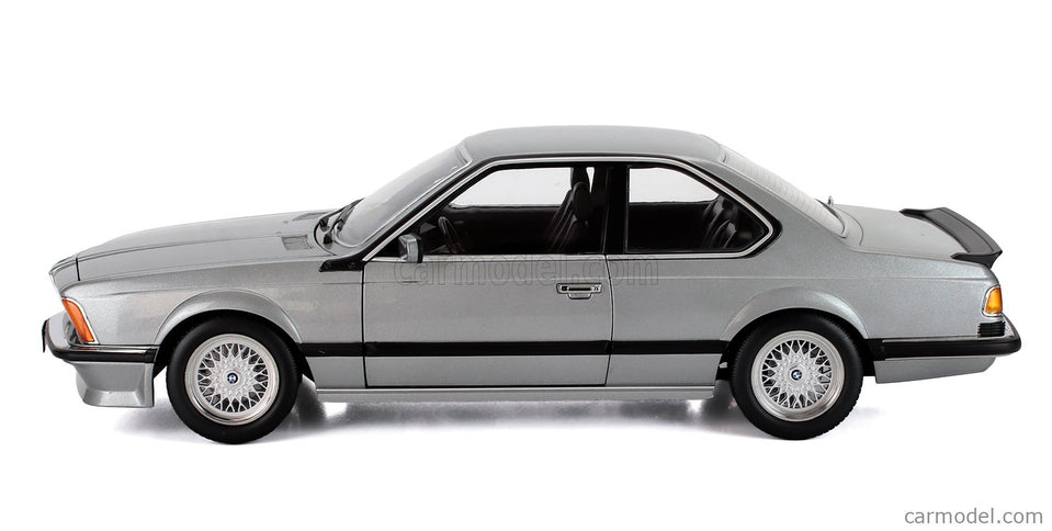 BMW 6-SERIES M635 Csi (E24) Coupe 1987 1:12 KK Scale sivá metalická