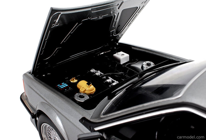 BMW 6-SERIES M635 Csi (E24) Coupe 1987 1:12 KK Scale sivá metalická