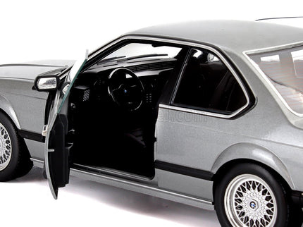 BMW 6-SERIES M635 Csi (E24) Coupe 1987 1:12 KK Scale sivá metalická