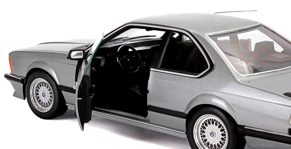 BMW 6-SERIES M635 Csi (E24) Coupe 1987 1:12 KK Scale sivá metalická