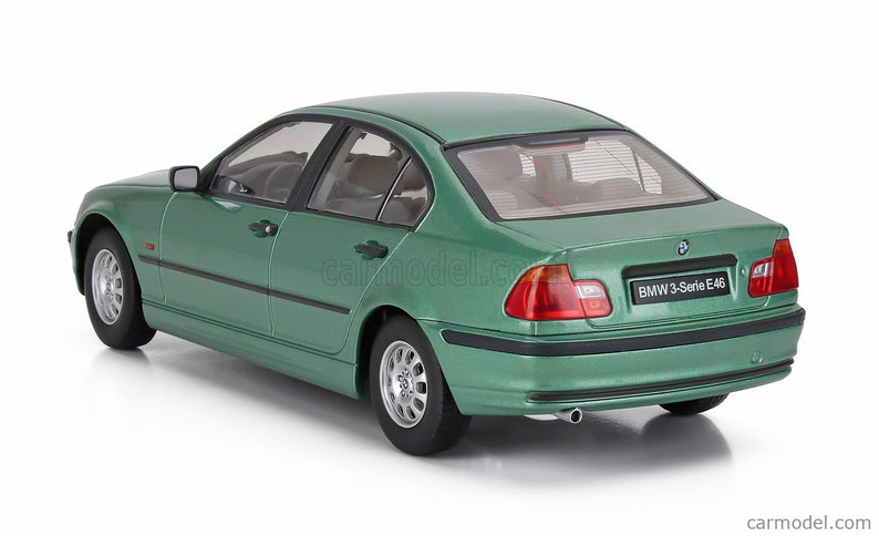 BMW 3-SERIES (E46) 1999 1:18 KK Scale svetlozelená