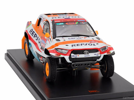 Toyota Hilux Pick-UP GR Dkr Team Overdrive Toyota Repsol N°299 Rally Dakar 2022 Chabot Ronan - Gilles Pillot 1:43 IXO Models biela oranžová