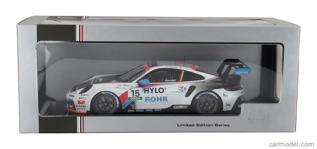 Porsche 911 992-2 GT3 Team 75 Bernhard N°15 Porsche Carrera Cup Germany Sezóna 2025 Daniel Gregor 1:18 IXO Models biela čierna