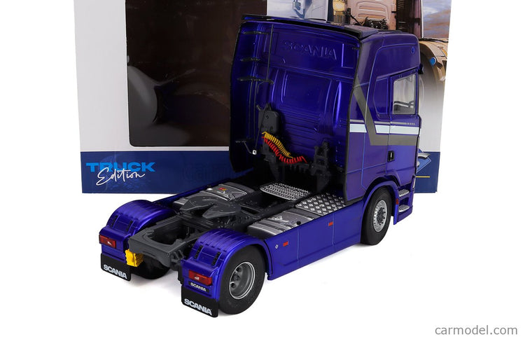 Scania S580 Ťahač Highline 2-ASSI 2023 1:24 Solido modrá