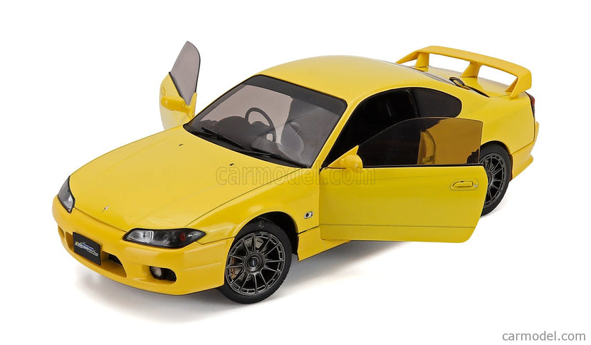 Nissan Silvia (S15) Coupe Spec-R Aero 1999 1:18 Solido žltá