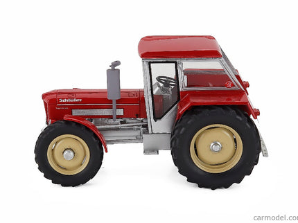 Schluter Super 950V Tractor Wit Cabine 1979 1:32 Schuco červená strieborná