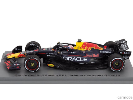 Red Bull F1 RB21 Team Oracle Red Bull Racing N°1 Víťaz Las Vegas USA GP With Pit Board 2025 Max Verstappen 1:43 Spark Model modrá žltá červená
