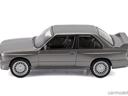 BMW 3-SERIES M3 (E30) 1986 1:43 Norev strieborná