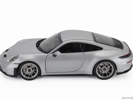 Porsche 911 992 GT3 Touring Package Coupe 2025 1:18 Norev strieborná