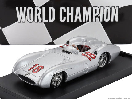 Mercedes Benz F1 W196C N°18 Majster Sveta Sezóna 1954 Juan Manuel Fangio 1:43 Brumm strieborná