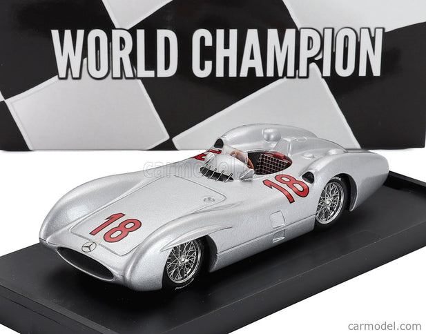 Mercedes Benz F1 W196C N°18 Majster Sveta Sezóna 1954 Juan Manuel Fangio 1:43 Brumm strieborná