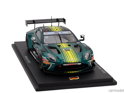 ASTON MARTIN Vantage Amr GT3 EVO 4.0L Turbo V8 Team Comtoyou Racing N°008 DTM Sezóna 2025 Nicolas Baert 1:43 Spark Model zelená metalická žltá