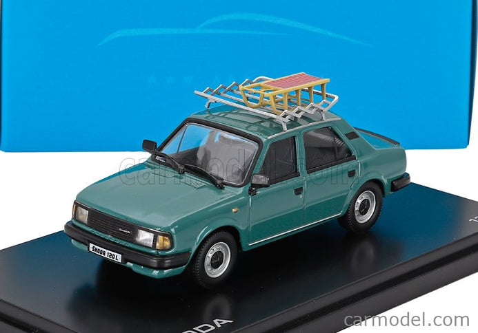 Skoda 120L 1984 With Snow Sledge - Con Slittino 1:42 Abrex tyrkysová