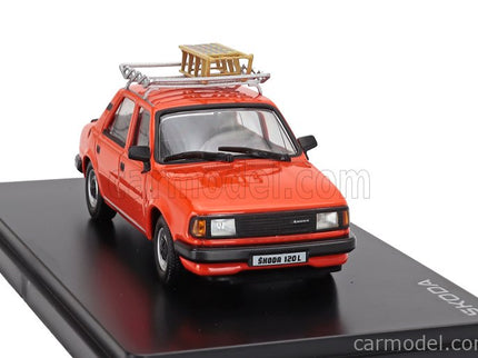Skoda 120L 1984 With Snow Sledge - Con Slittino 1:43 Abrex oranžová