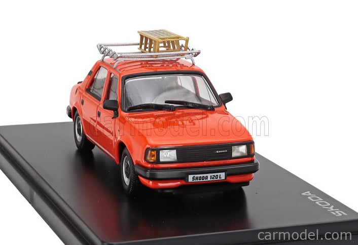 Skoda 120L 1984 With Snow Sledge - Con Slittino 1:43 Abrex oranžová