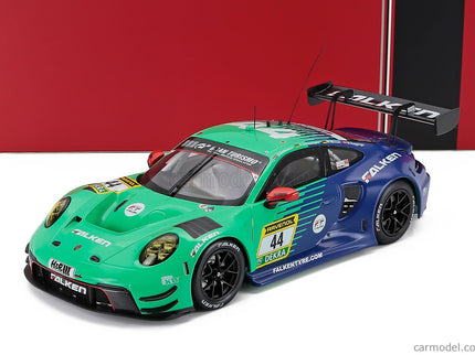 Porsche 911 992 GT3 R Team Falken Motorsports N°44 24h Nurburgring 2024 Joel Eriksson - Tim Heinemann - Nico Menzel - Martin Ragginger 1:18 IXO Models svetlozelená modrá