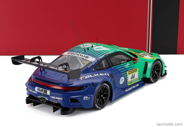 Porsche 911 992 GT3 R Team Falken Motorsports N°44 24h Nurburgring 2024 Joel Eriksson - Tim Heinemann - Nico Menzel - Martin Ragginger 1:18 IXO Models svetlozelená modrá