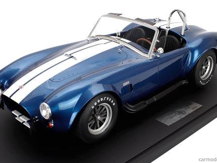 Ford Shelby Cobra 427 S/C Spider Open 1967 1:8 GT Spirit modrá biela