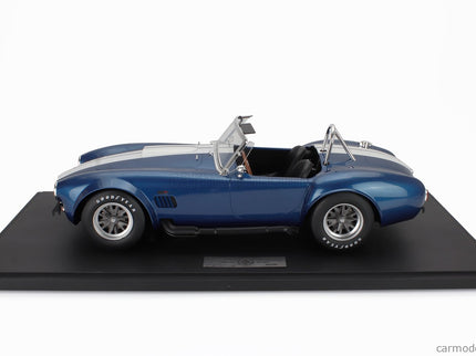 Ford Shelby Cobra 427 S/C Spider Open 1967 1:8 GT Spirit modrá biela