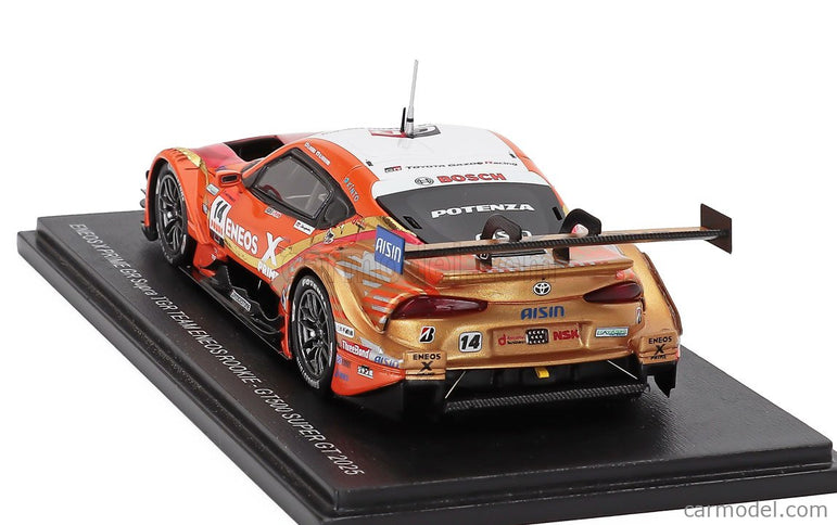 Toyota GR Supra Team Eneos Rookie N°14 GT500 Class Super GT 2025 Kazuya Oshima - Nirei Fukuzumi 1:43 Spark Model oranžová červená biela