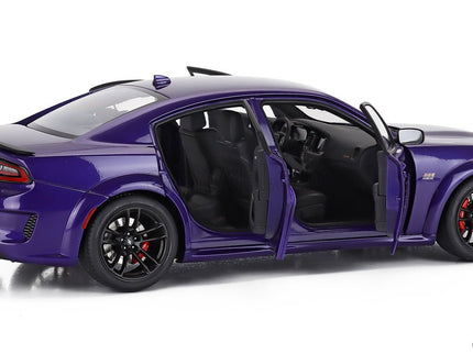 Dodge Charger Scat Pack Widebody Coupe 2023 1:18 AUTOart fialová