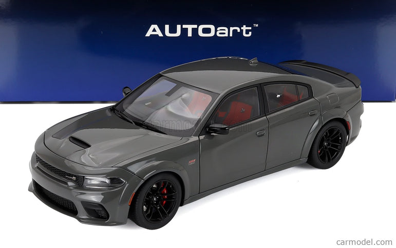 Dodge Charger Scat Pack Widebody Coupe 2023 1:18 AUTOart Destroyer sivá