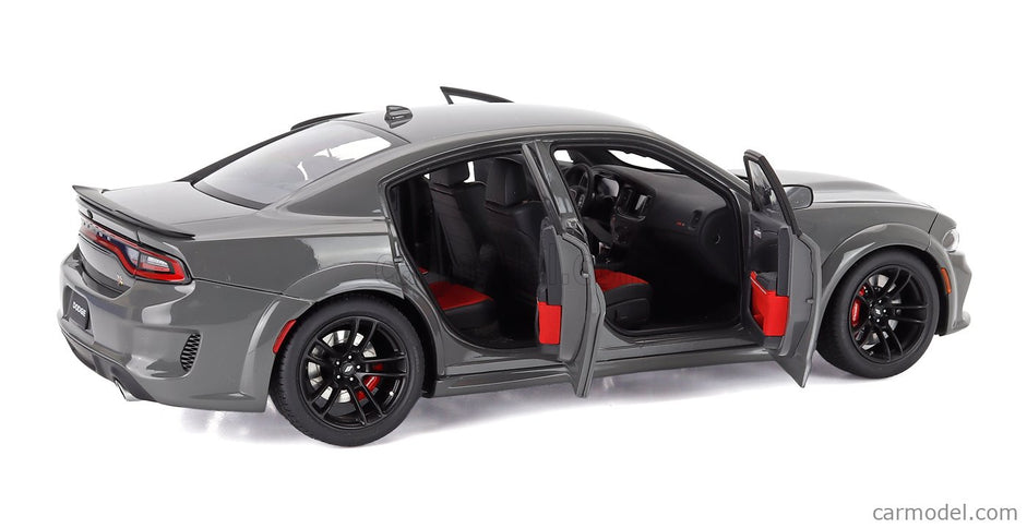 Dodge Charger Scat Pack Widebody Coupe 2023 1:18 AUTOart Destroyer sivá