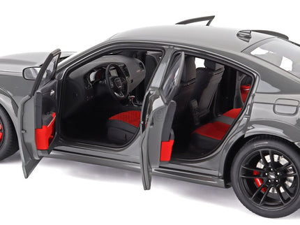 Dodge Charger Scat Pack Widebody Coupe 2023 1:18 AUTOart Destroyer sivá
