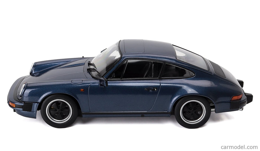 Porsche 911 Carrera Coupe 1983 1:18 KK Scale modrá