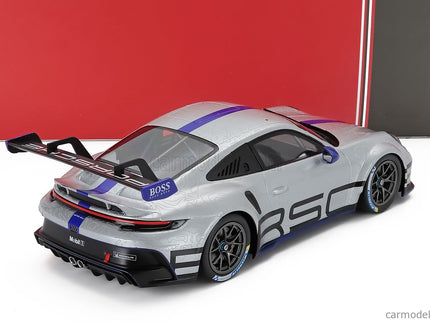 Porsche 911 992 GT3 Cup Track Experience Coupe 2023 1:18 IXO Models strieborná modrá