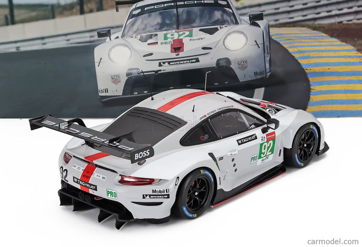 Porsche 911 991-2 RSR-19 4.2L Team Porsche GT N°92 24h Le Mans 2021 Michael Christensen - Kevin Estre - Neel Jani 1:18 IXO Models biela sivá červená