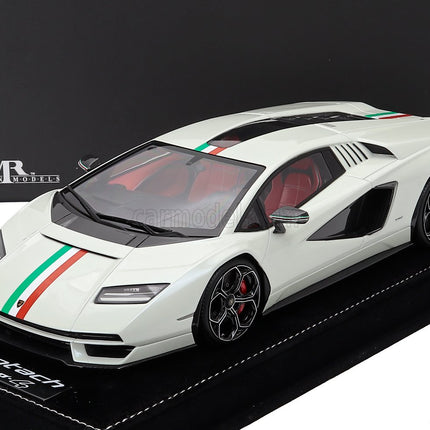 Lamborghini Countach Lpi 800-4 Italian Livery 2021 1:18 MR Models biela Italian Flag