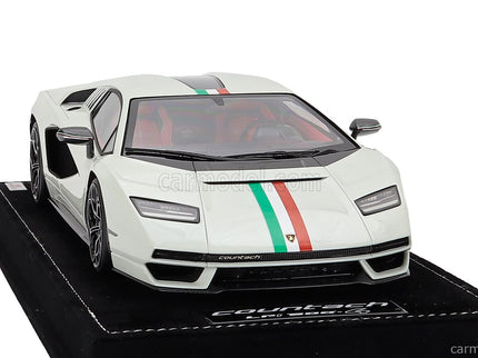 Lamborghini Countach Lpi 800-4 Italian Livery 2021 1:18 MR Models biela Italian Flag