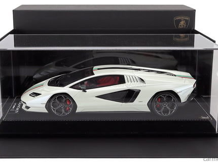 Lamborghini Countach Lpi 800-4 Italian Livery 2021 1:18 MR Models biela Italian Flag