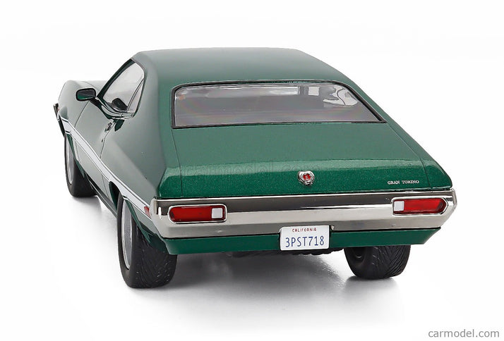 Ford Gran Torino Coupe 1972 1:18 IXO Models zelená metalická biela
