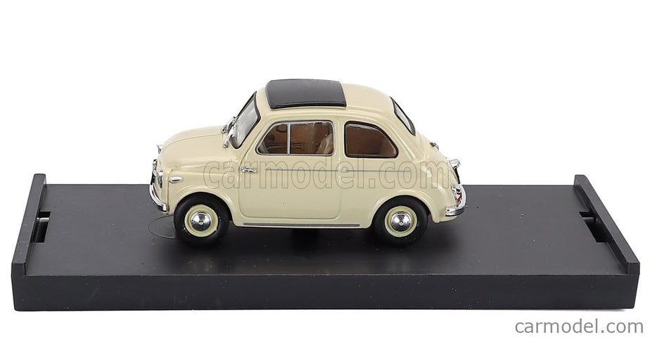 Fiat 500 Nuova Chiusa Closed 1959 1:43 Brumm slonovinová - Avorio