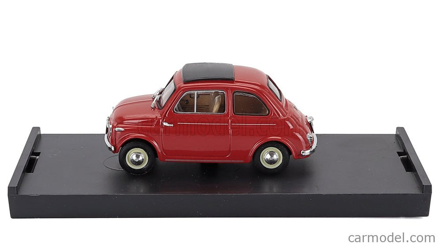 Fiat 500 Nuova Chiusa Closed 1959 1:43 Brumm červená Corallo - červená